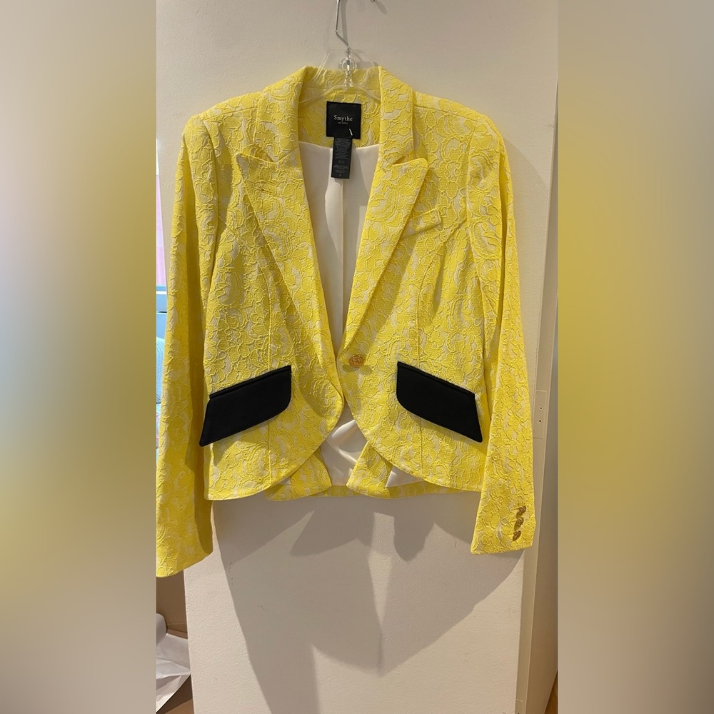 SMYTHE Corded Lace Blazer in Yellow (Lemon). Size 8